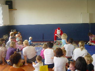 nog geen Sinterklaas gezien, maar al wel de eerste Santa Claus meegemaakt op de playgroup